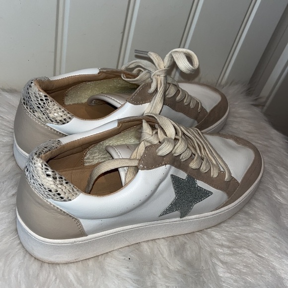 OASIS Society Irene Glitter Star Sneaker Taupe size 7.5 - Picture 13 of 13